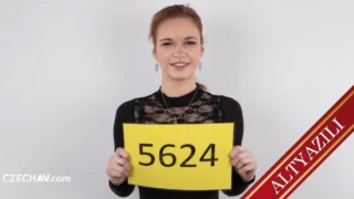 Abayı Yaktığı Üvey Oğluna Bedeninde Keşif Yaptıran Kıvrımlı Balık Etli Mature